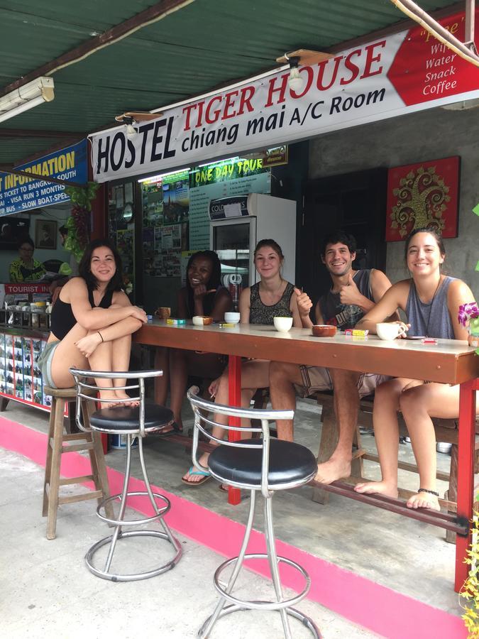 צ'יאנג מאי Tiger House Hostel (Adults Only) מראה חיצוני תמונה