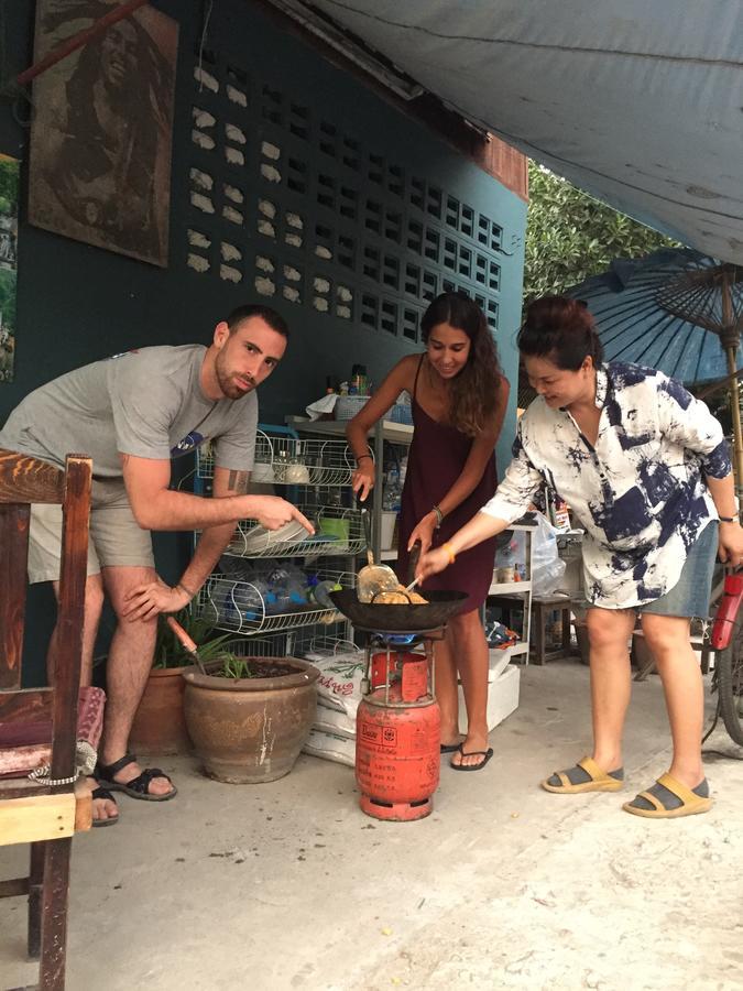 צ'יאנג מאי Tiger House Hostel (Adults Only) מראה חיצוני תמונה