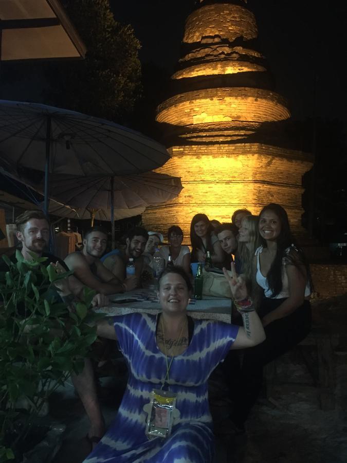 צ'יאנג מאי Tiger House Hostel (Adults Only) מראה חיצוני תמונה